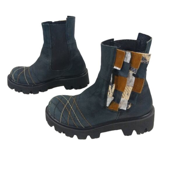 Papucei Handcrafted Boots RARE $264 size 36 size 5/5.5 FS2194 - Picture 3 of 12